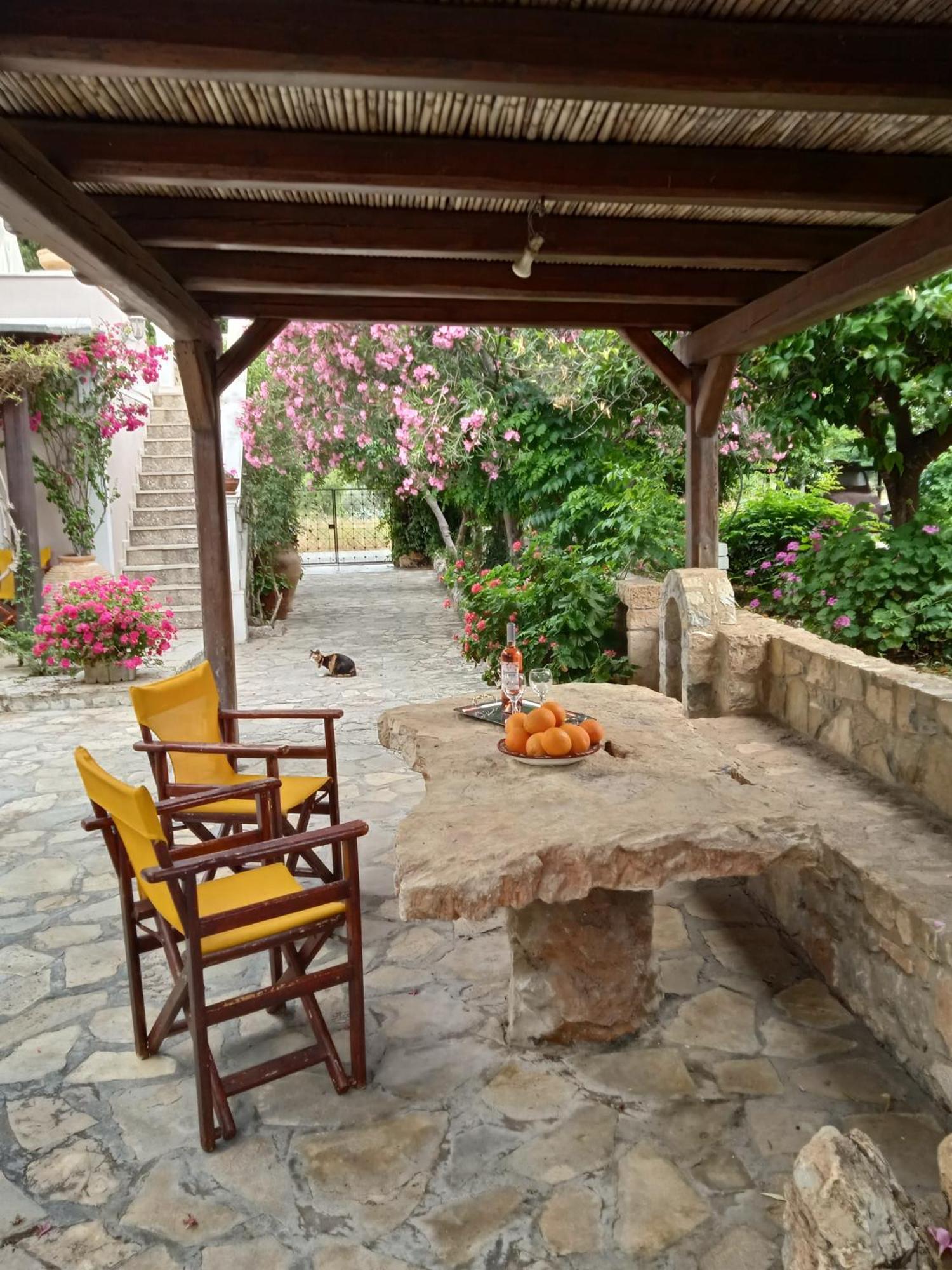Holiday home Alegria House With Gardens Near Portoheli *